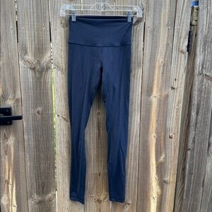 Lululemon Wunder Train High-Rise Tight 28" Size 4